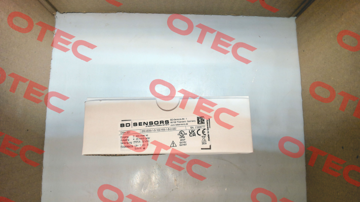 DMK 331 250-4000-1-5-100-H00-1-B-2-000 Bd Sensors